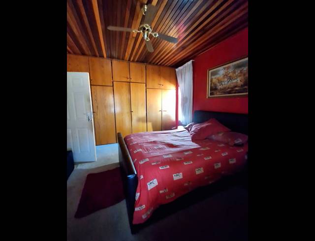 3 BEDROOM HOUSE FOR SALE IN BEDWORTH PARK